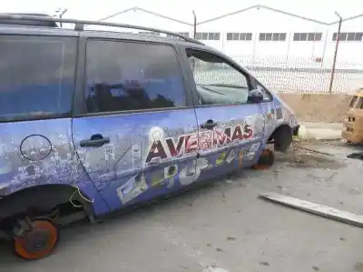 Sloopvoertuig volkswagen sharan (7m8) básico van het jaar 1999 aangedreven afn