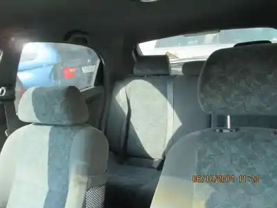 Veicolo di demolizione daewoo lacetti cdx dell'anno 2004 alimentato f16d3