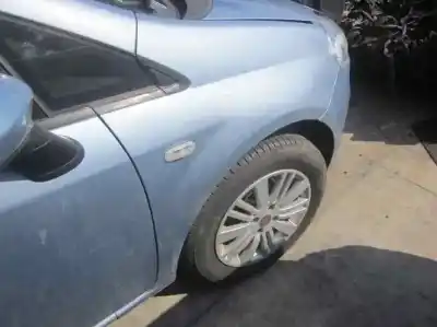 Véhicule à la ferraille fiat grande punto (199_) 1.3 d multijet (199.axd11, 199.axd1a, 199.axd1b,... de l'année 2008 alimenté 199a3000
