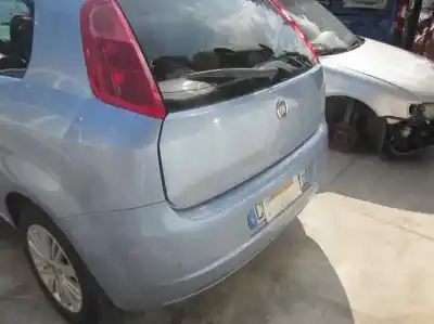 Véhicule à la ferraille fiat grande punto (199_) 1.3 d multijet (199.axd11, 199.axd1a, 199.axd1b,... de l'année 2008 alimenté 199a3000