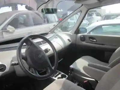 Здавання транспортного засобу renault espace iv (jk0) authentique року 2005 потужний f9q826