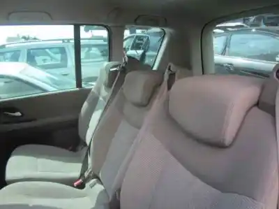 Здавання транспортного засобу renault espace iv (jk0) authentique року 2005 потужний f9q826
