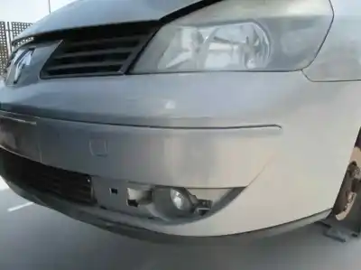 Здавання транспортного засобу renault espace iv (jk0) authentique року 2005 потужний f9q826