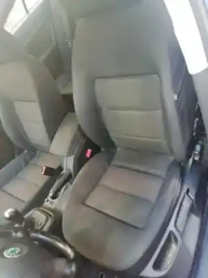 Veicolo di demolizione skoda octavia berlina (1z3) edition 100 dell'anno 2005 alimentato bkd