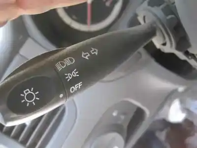 Véhicule à la ferraille kia rio 1.5 crdi ex2 de l'année 2006 alimenté d4fa