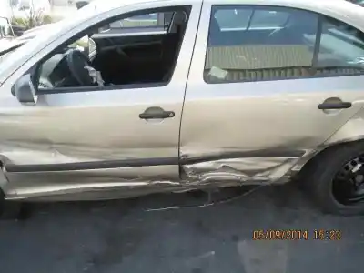 Véhicule à la ferraille skoda octavia berlina (1z3) 1.6 de l'année 2006 alimenté bse