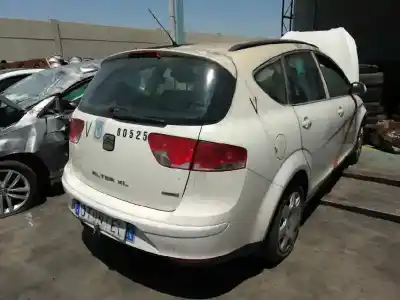 Veicolo di demolizione SEAT ALTEA XL (5P5) Reference dell'anno 2015 alimentato CHG