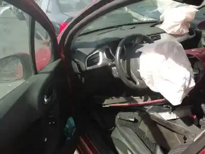 Veículo de Sucata citroen c3 sx do ano 2010 alimentado 8hz