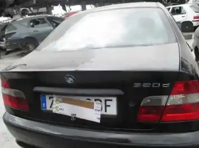 Veicolo di demolizione bmw serie 3 berlina (e46) 320d dell'anno 2003 alimentato 204d4d