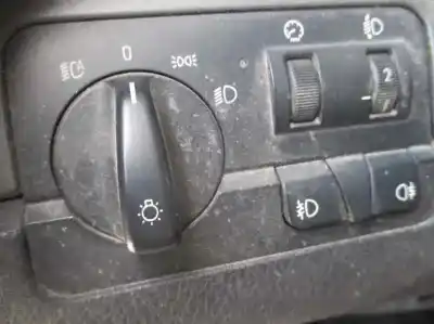 Veicolo di demolizione bmw serie 3 berlina (e46) 320d dell'anno 2003 alimentato 204d4d
