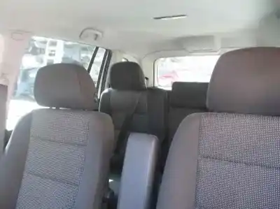 Verschrottungsfahrzeug opel zafira / zafira family b (a05) 1.7 cdti (m75) des jahres 2009 angetrieben a17dtr