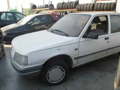 Véhicule à la ferraille peugeot 309 vital diesel de l'année 1992 alimenté d9a(xud9)