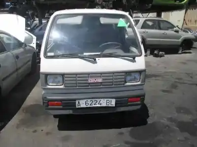 Véhicule à la ferraille suzuki super carry gme rascal de l'année 1989 alimenté f10a