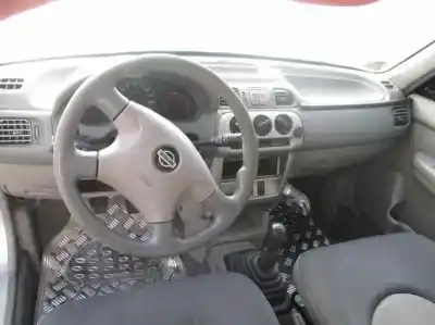 Здавання транспортного засобу nissan micra (k11) comfort року 2001 потужний cg10