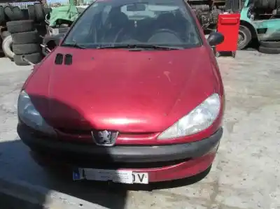 Veicolo di demolizione peugeot 206 berlina 1.1 dell'anno 1999 alimentato hfz