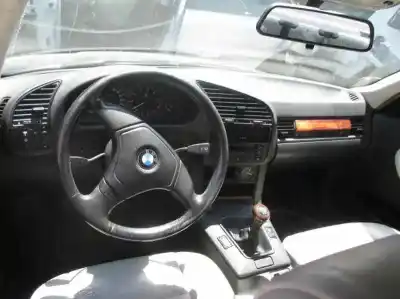 Vehicul casat bmw serie 3 coupe (e36) 1.9 16v cat al anului 1996 alimentat 194s1