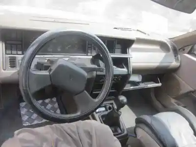 Здавання транспортного засобу renault 21 berlina (b/l48) gtd року 1991 потужний j8s600