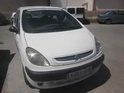 Véhicule à la ferraille citroen xsara picasso 2.0 hdi cat (rhy / dw10td) de l'année 2003 alimenté rhy