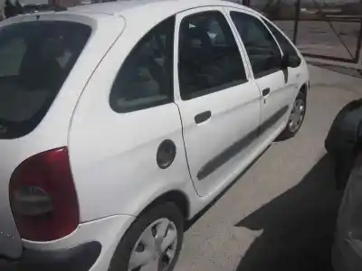 Véhicule à la ferraille citroen xsara picasso 2.0 hdi cat (rhy / dw10td) de l'année 2003 alimenté rhy