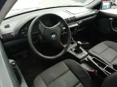 Veículo de Sucata bmw serie 3 compacto (e36) 318tds do ano 1999 alimentado 17-4t-1 d