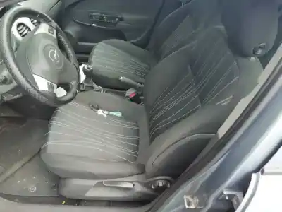 Здавання транспортного засобу opel corsa d cmon року 2007 потужний z13dth