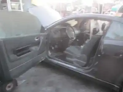 Scrapping Vehicle renault megane ii coupe confort authentique of the year 2005 powered f9q b8