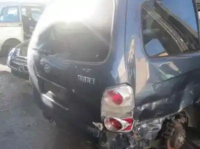 Sloopvoertuig hyundai trajet (fo) 2.0 crdi gls van het jaar 2006 aangedreven d4ea