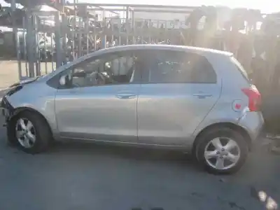 Здавання транспортного засобу toyota yaris (ksp9/scp9/nlp9) básico року 2006 потужний 1nd