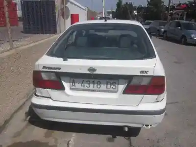 Véhicule à la ferraille nissan primera berlina (p11) gx de l'année 1998 alimenté cd20t