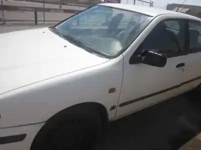 Véhicule à la ferraille nissan primera berlina (p11) gx de l'année 1998 alimenté cd20t