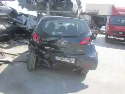 Hurda Aracı mitsubishi colt berlina 5 (z30a) 1.5 di-d instyle (d) 95 cv / 70 kw yılın 2006 güçlü d 639939