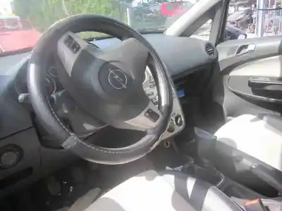 Vehicul casat opel corsa d catch me al anului 2007 alimentat z13dtj