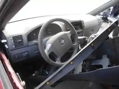 Verschrottungsfahrzeug kia sorento 2.4 16v cat des jahres 2003 angetrieben g4js