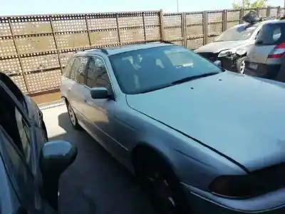 Veículo de Sucata bmw serie 5 touring (e39) 525i do ano 2002 alimentado m54256s5