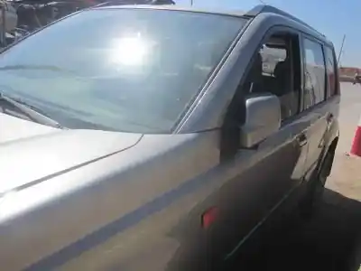 Véhicule à la ferraille nissan x-trail (t30) comfort plus de l'année 2003 alimenté yd22