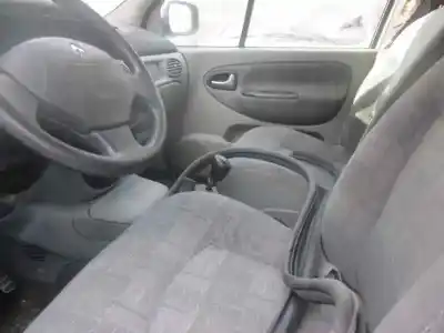 Scrapping Vehicle renault scenic rx4 (ja0) 1.9 dci salomon of the year 2003 powered f9q k7