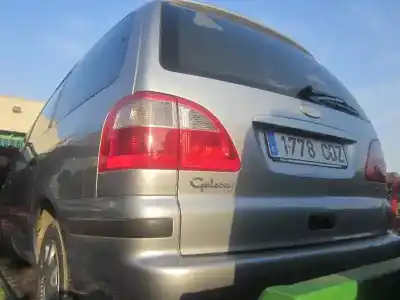 Veículo de Sucata ford galaxy (vy) trend do ano 2000 alimentado auy