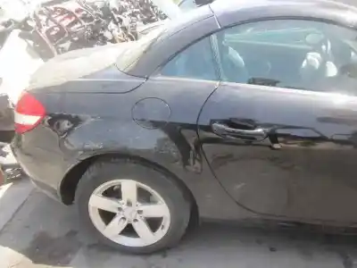 Здавання транспортного засобу mercedes-benz clase slk (w171) roadster 200 compressor edition 10 (171.442) року 2006 потужний 271944
