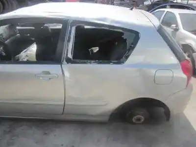 Scrapping Vehicle toyota corolla (_e12_) 1.4 d (nde120_) of the year 2004 powered 1nd