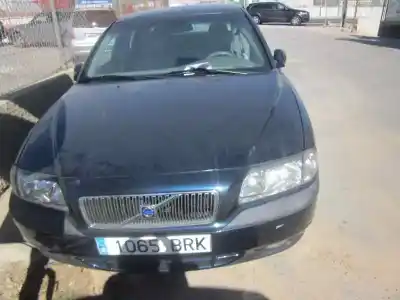 Здавання транспортного засобу volvo s80 berlina 2.4 diesel року 2001 потужний d5244t