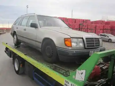 Verschrottungsfahrzeug mercedes-benz clase e (w124) familiar te 300 (124.090) des jahres 1985 angetrieben 103983