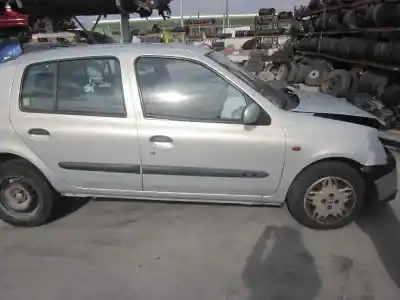 Здавання транспортного засобу renault clio ii fase i (b/cbo) 1.6 initiale (b/cbod) року 1999 потужний k7m