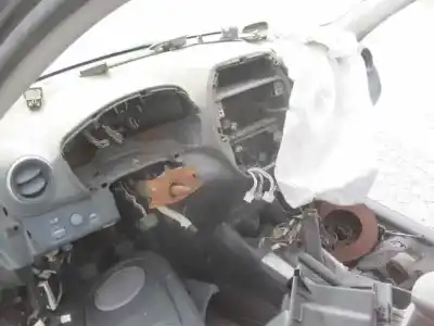 Здавання транспортного засобу toyota rav 4 ii (_a2_) 2.0 d 4wd (cla20_ cla21_) року 2005 потужний 1cd-ftv