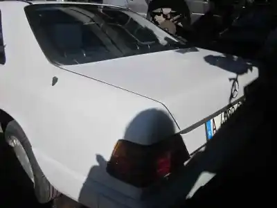 Hurda Aracı mercedes-benz clase e (w124) coupe ce 230 (124.043) yılın 1988 güçlü m102982