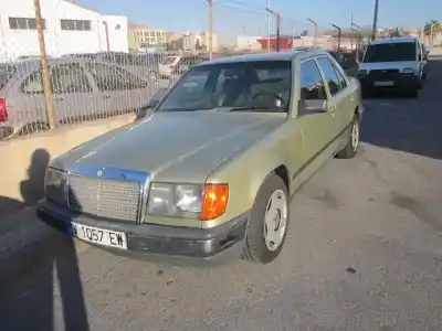 Veículo de Sucata mercedes-benz clase e (w124) familiar 300 td / e 300 d (124.190) do ano 1985 alimentado 603.912