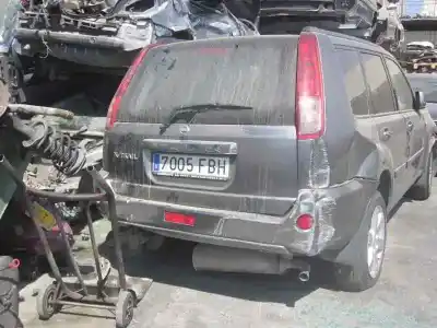 Véhicule à la ferraille nissan x-trail (t30) titanium de l'année 2006 alimenté qr25de