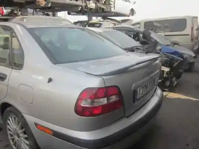 Здавання транспортного засобу volvo                                              s40 berlina                                                                                                                                                                                                                                                1.9 diesel cat                                                                                                                                                                                                                                             року 2003 потужний d4192t3