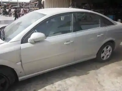Veicolo di demolizione opel vectra c berlina 1.9 cdti dell'anno 2006 alimentato z19dt