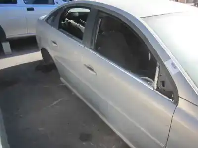 Veicolo di demolizione opel vectra c berlina 1.9 cdti dell'anno 2006 alimentato z19dt