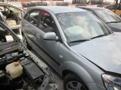 Veículo de Sucata kia rio ii (jb) 1.4 16v do ano 2007 alimentado g4ee
